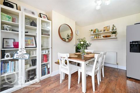 4 bedroom end of terrace house for sale, Chilmark Road, Streatham Vale