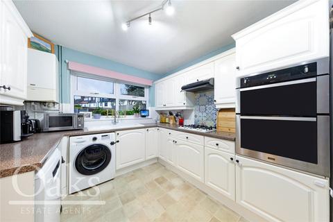 7 Juniper Gardens, London, SW16 5TJ