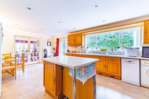 4 bedroom detached house for sale, Station Road, Little Fransham