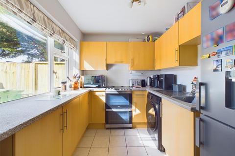 2 bedroom end of terrace house for sale, Elmleaze, Longlevens, Gloucester