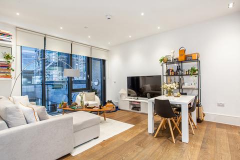 1 bedroom flat for sale, Graphite Point, Bethnal Green, E2