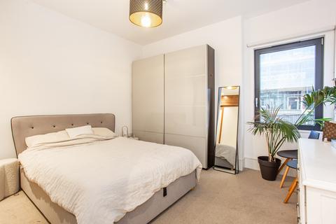 1 bedroom flat for sale, Graphite Point, Bethnal Green, E2