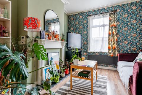 3 Derrick Road, Bristol, BS15 8DS