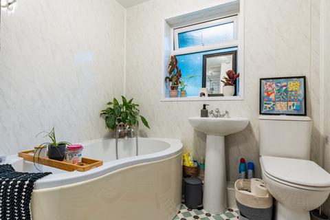 3 Derrick Road, Bristol, BS15 8DS