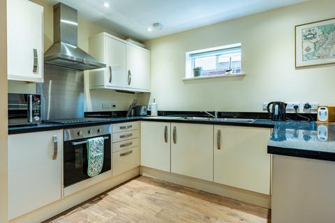 2 bedroom flat for sale, Winwood Court, Bristol BS15