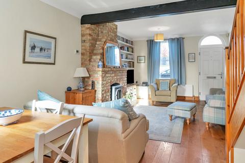 3 bedroom terraced house for sale, Exeter Road, Newmarket CB8