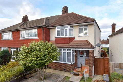 3 bedroom end of terrace house for sale, Croydon Road, Wallington, Surrey