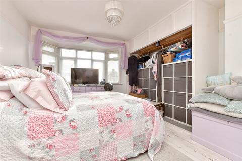 3 bedroom end of terrace house for sale, Croydon Road, Wallington, Surrey