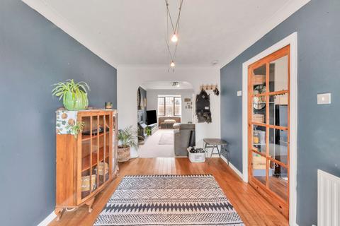 12 Martingale Close, Cambridge, CB4 3TA