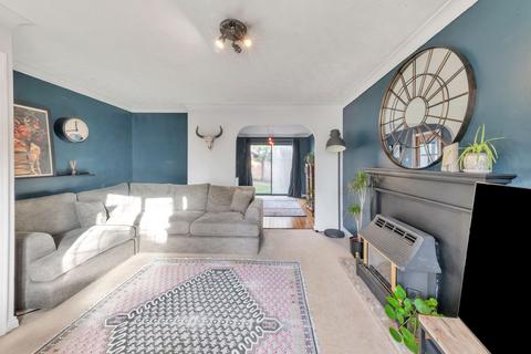 12 Martingale Close, Cambridge, CB4 3TA