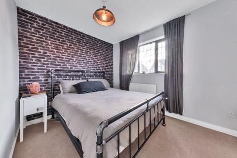 12 Martingale Close, Cambridge, CB4 3TA