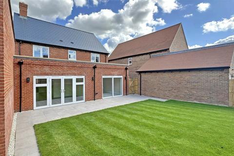 4 bedroom detached house for sale, Stanbridge Road, Haddenham, Buckinghamshire