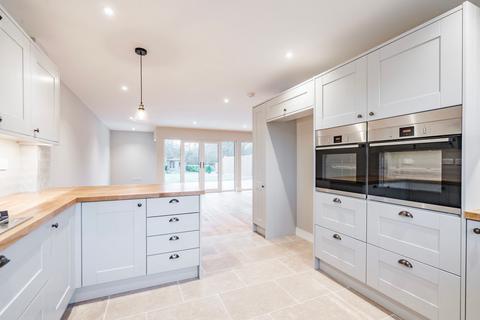 4 bedroom terraced house for sale, Happisburgh Road, White Horse Common