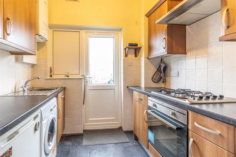 1 bedroom flat for sale, Swanage Road, Southend-On-Sea SS2