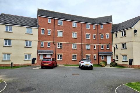 2 bedroom ground floor flat for sale, Ffordd Cadfan, Brackla, Bridgend. CF31 2DP