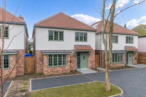 4 bedroom detached house for sale, Hauxton Road, Cambridge CB22