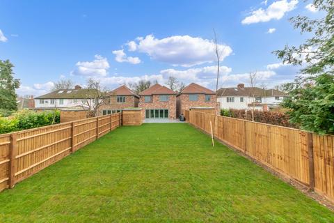 4 bedroom detached house for sale, Hauxton Road, Cambridge CB22