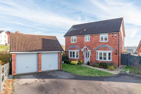 Dovecote Close, Brockhill, Redditch, Worcestershire, B97