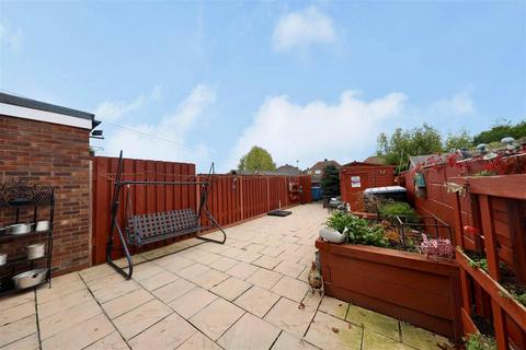 4 bedroom terraced house for sale, National Avenue, Hull