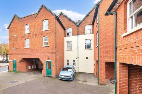 1 bedroom flat for sale, Lower King Street, Royston SG8