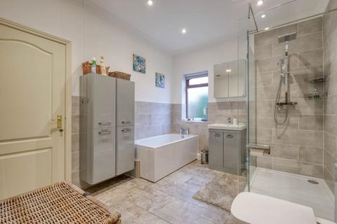 undefined, Linehouse Lane, Lickey End, B60