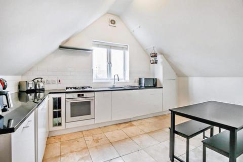 1 bedroom flat for sale, 204 Ongar Road, Brentwood, Essex