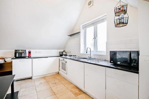 1 bedroom flat for sale, 204 Ongar Road, Brentwood, Essex