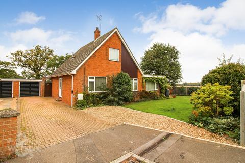 4 bedroom chalet for sale, Harker Way, Blofield, Norwich