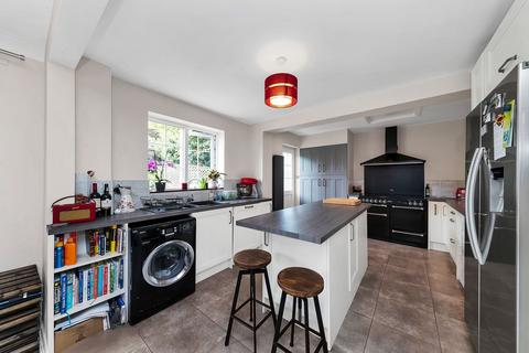13 Cockhall Close, Litlington, Royston, SG8 0RB