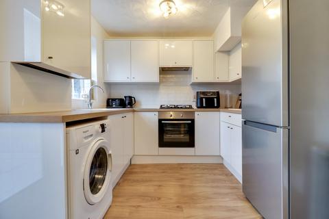 3 bedroom end of terrace house for sale, GROVE NOOK, LONGWOOD, HUDDERSFIELD, HD3