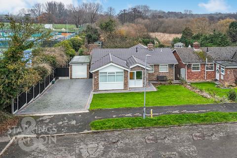 3 bedroom detached bungalow for sale, Habgood Close, Acle, Norwich