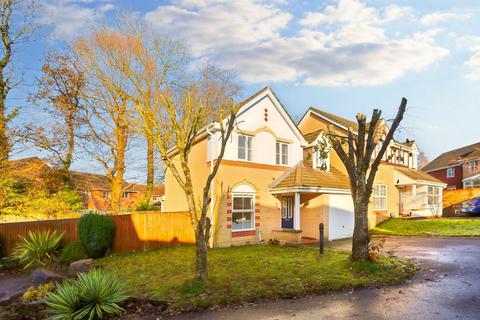 3 bedroom detached house for sale, Rowan Gardens, Pontypridd CF38