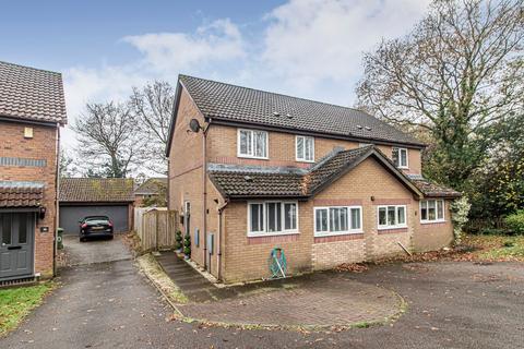 3 bedroom semi-detached house for sale, Cae'r Gerddi, Pontypridd CF38