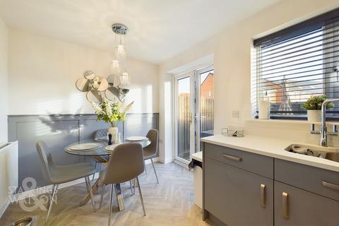 3 bedroom townhouse for sale, Fennel Drive, Easton, Norwich