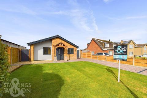 3 bedroom detached bungalow for sale, Knyvett Green, Ashwellthorpe, Norwich