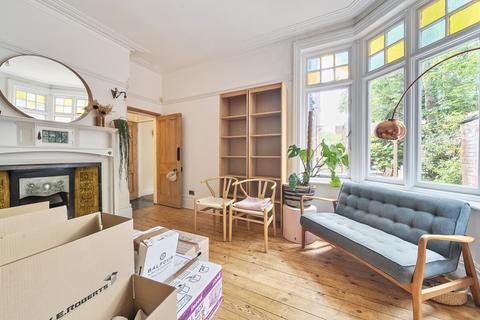 6 Redcliffe Road, Nottingham, NG3 5BT