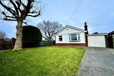 3 bedroom detached bungalow for sale, Moss Lane, Hesketh Bank, Preston