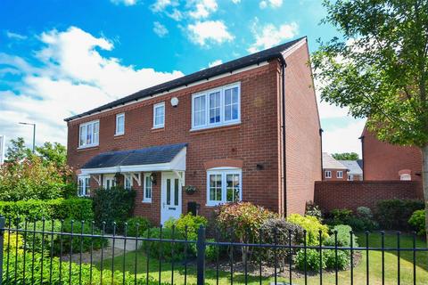 3 bedroom semi-detached house to rent, Woodwynd Close, Bowbrook Meadows, Shrewsbury