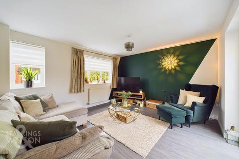 3 bedroom detached house for sale, Macmillan Way, Little Plumstead, Norwich