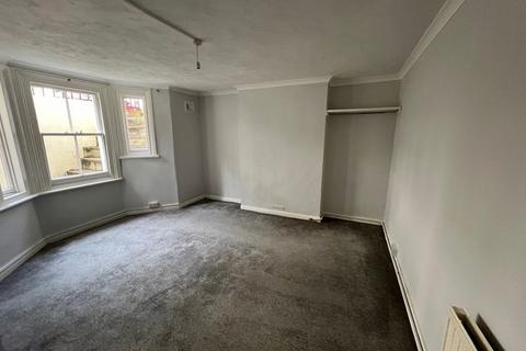 1 bedroom flat to rent, Lansdowne Street, Hove, BN3 1FR.