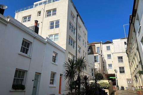 1 bedroom flat to rent, Farman Street, Hove, BN3 1AL