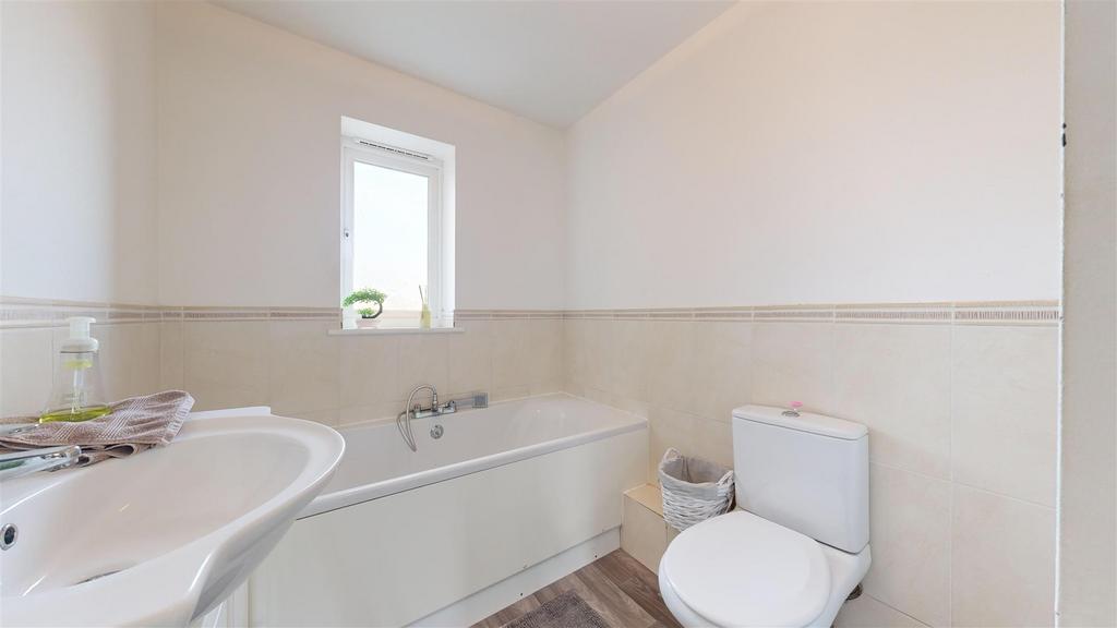 227a-Chickerell-Road-11252024 171944.jpg