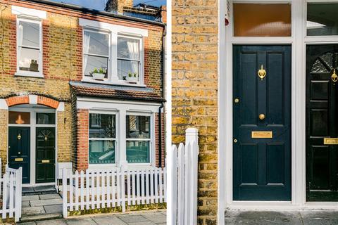 50 Smeaton Road, London, SW18 5JH
