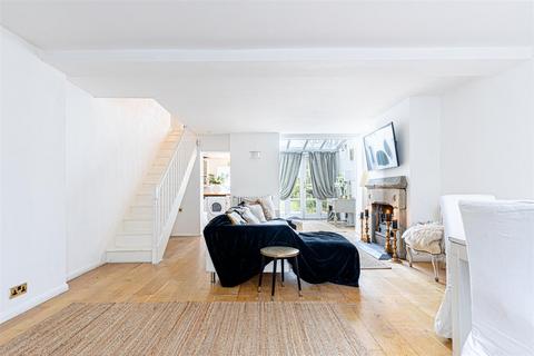 5 bedroom end of terrace house for sale, Culford Road, London N1