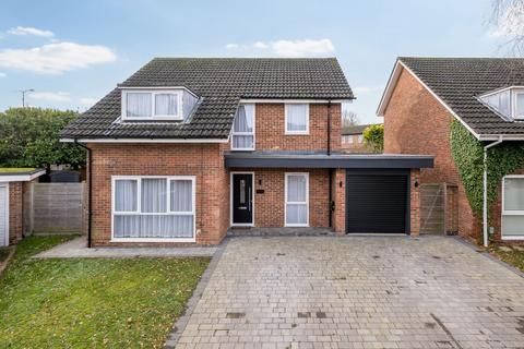 3 bedroom detached house for sale, River View, Welwyn Garden City AL7