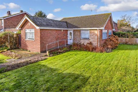 2 bedroom semi-detached bungalow for sale, Rushford Close, Headcorn, Kent