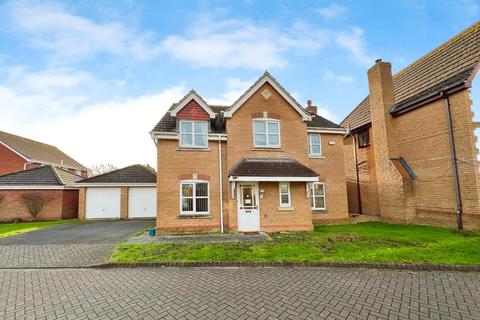 4 bedroom detached house for sale, Langford Gardens, Grantham, NG31