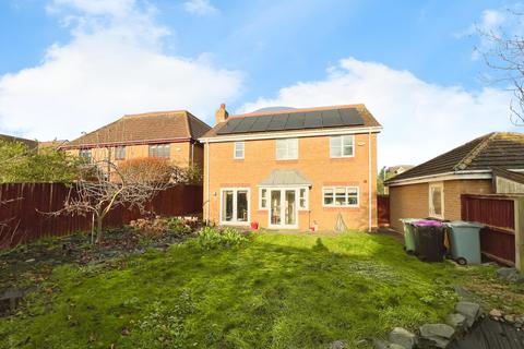 4 bedroom detached house for sale, Langford Gardens, Grantham, NG31