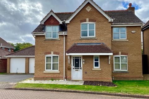 4 bedroom detached house for sale, Langford Gardens, Grantham, NG31