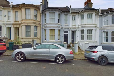 1 bedroom flat for sale, Grantham Road, Brighton, BN1 6EE